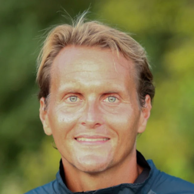 Portrait of Greg Armstrong