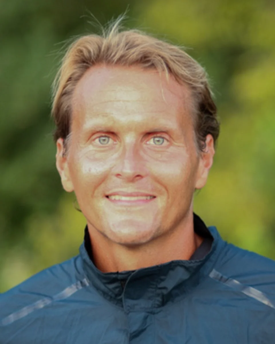 Portrait of Greg Armstrong